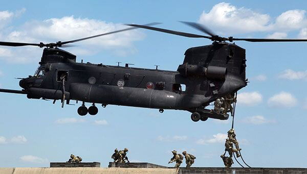 chinook-fast-rope.jpg
