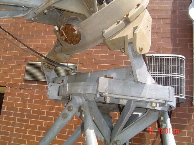 16-foot-solid-mount-close.jpg