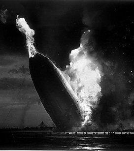 hindenburg_disaster_2.jpg