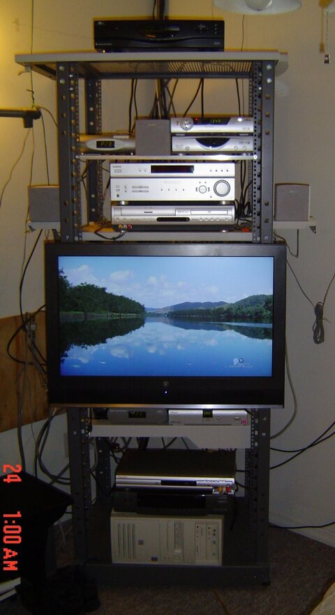 fta-equip-rack-3.jpg fta-equip-rack-3.jpg
