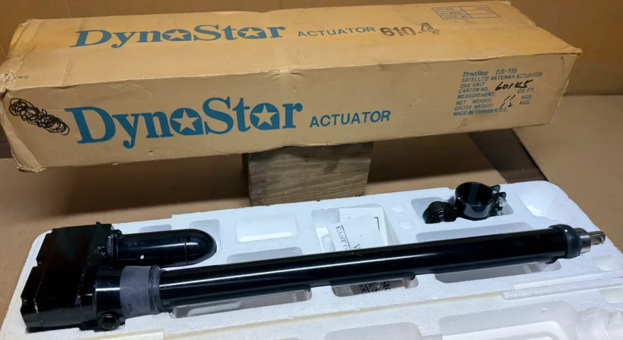 06 - Actuator - unboxed - Img 3562M.webp