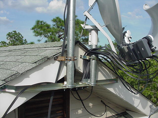 Marsha-Roof-West-Gable Mount.JPG