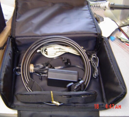 nylon-travel-case-cables.jpg nylon-travel-case-cables.jpg