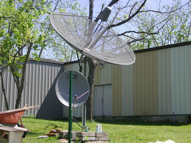 Sat Ku Pole Painted.JPG