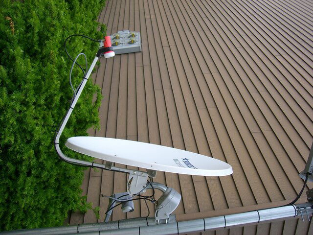 devry and dish 016.JPG