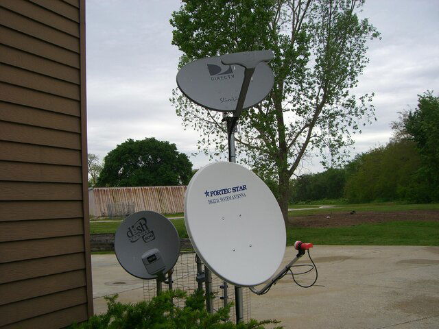 devry and dish 017.JPG