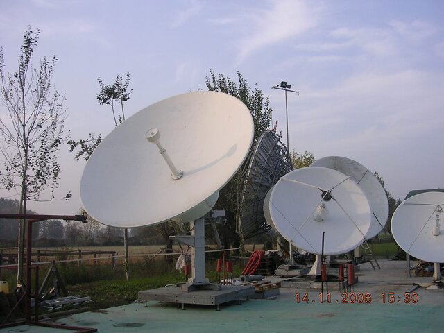 DISH-2.JPG