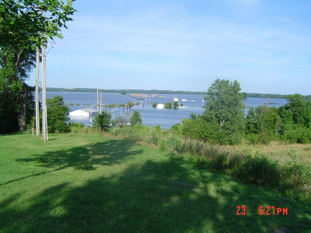 ne-om-from-bluff.jpg