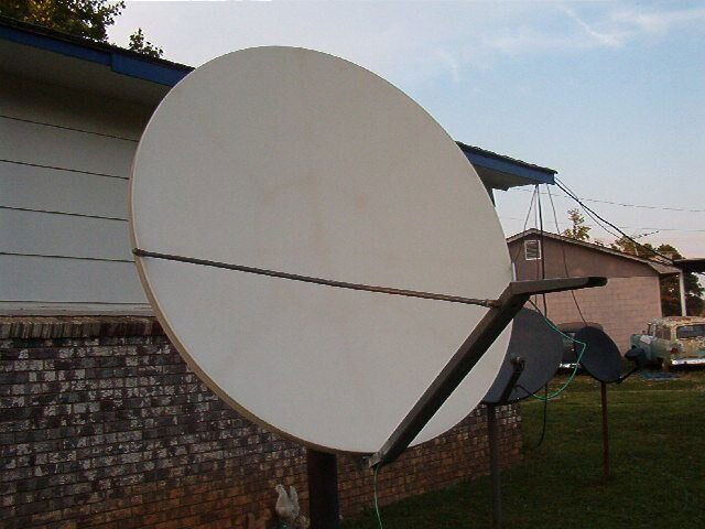 Sat Dish 002.jpg