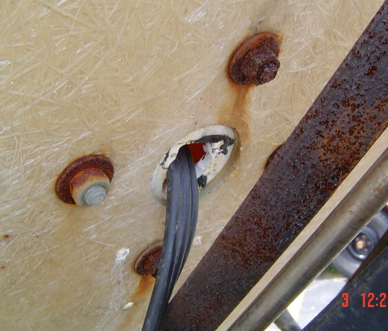 pvc-pipe-mount2.jpg