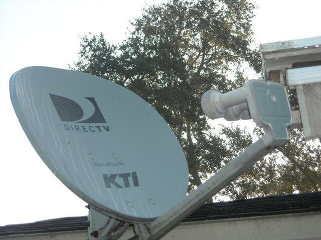 sat dish (800 x 600).jpg
