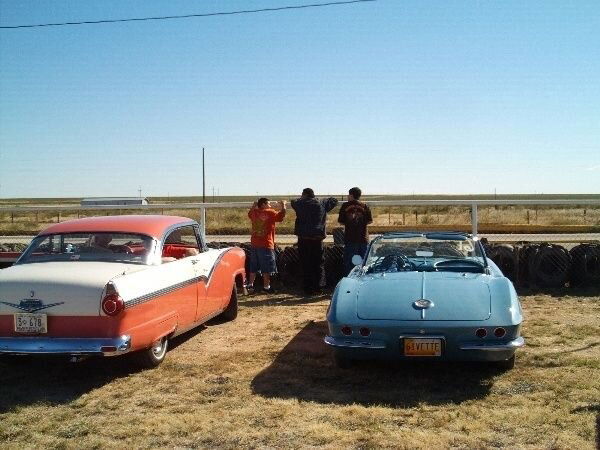 fairlane and vette.JPG