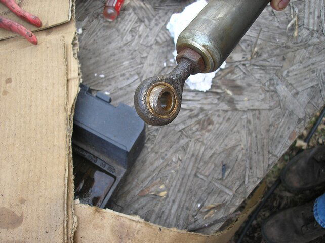 ball joint working.JPG