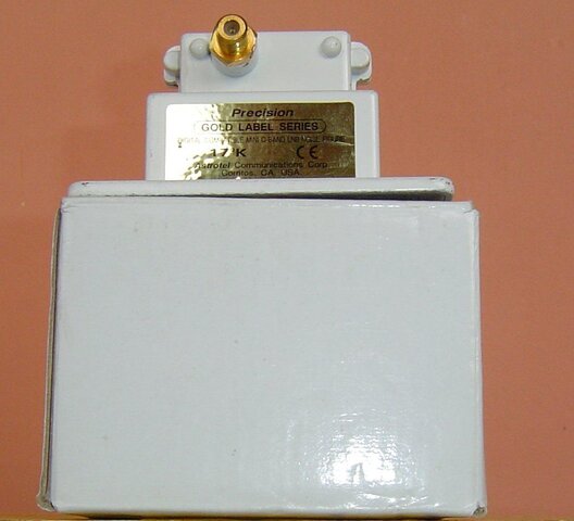 precision-17k-cband-lnb.jpg