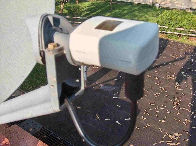 Invacom LNB 002.jpg