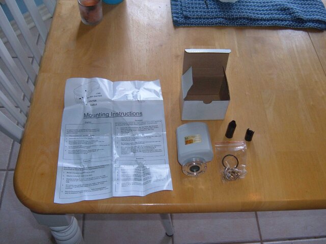 BoxContents.jpg