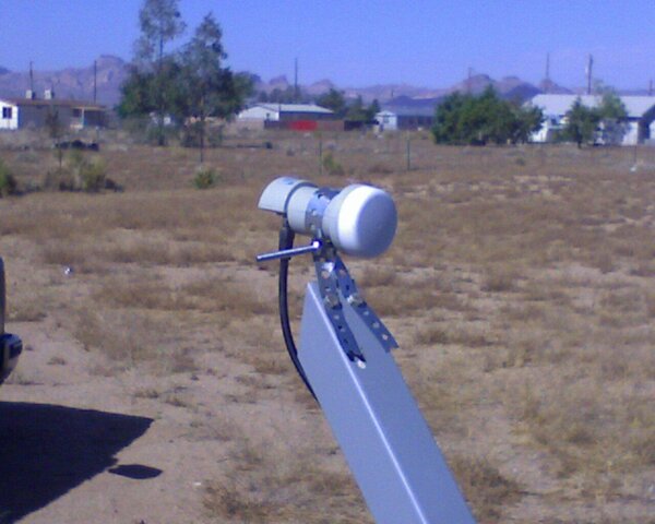 LNB1.jpg