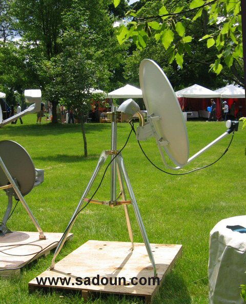 Tripod_dish.JPG