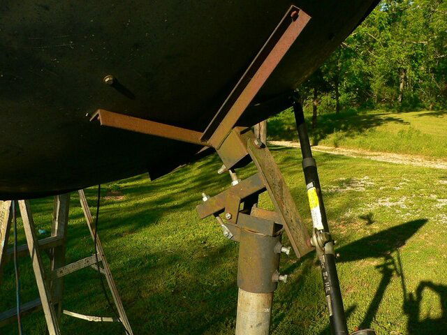 Sat Para Hydro Mount2.JPG