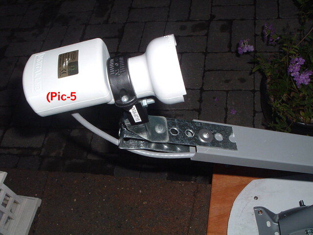 2009_0731_sat_bracket0007.JPG