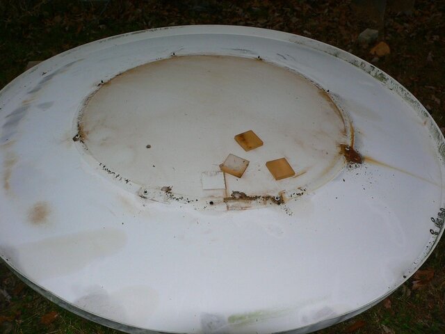 Sat BV Spoon Wedgeless Dish.JPG
