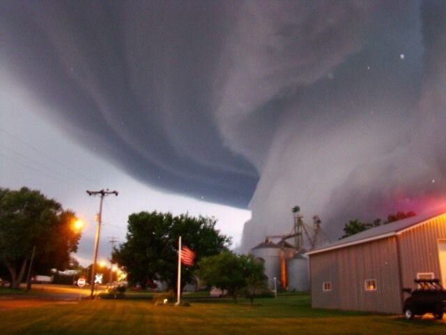 tornado.jpg