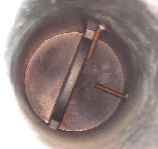 uni-lnbf-inside.jpg