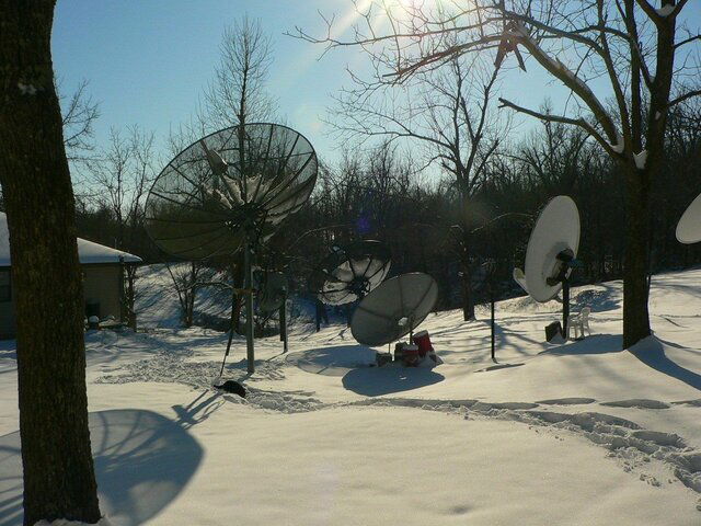 Sat Dish Farm Snow 01-30-10.JPG