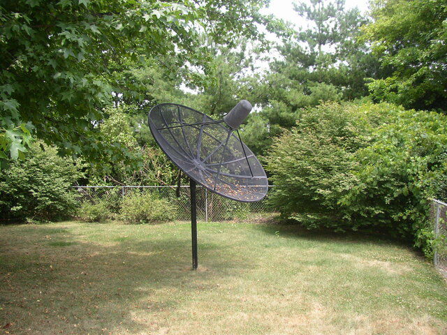 satellite dish.jpg