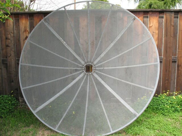 7.5ft C Band dish 013.jpg