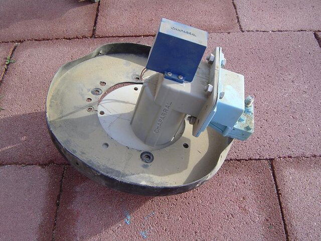 c-lnb and feedhorn.JPG