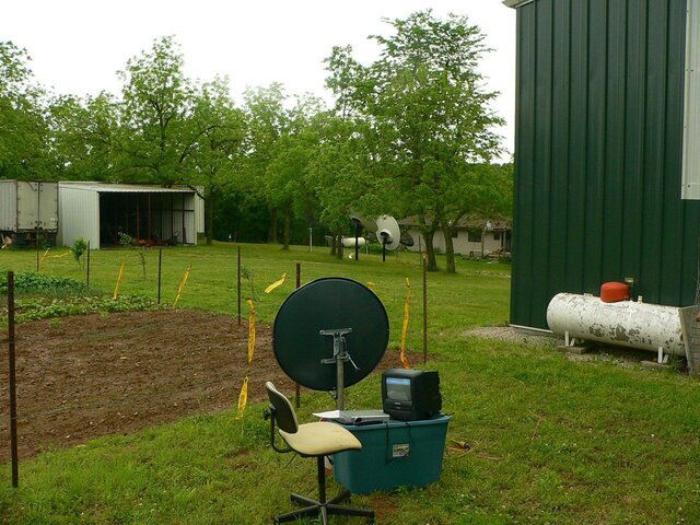 Sat Hispasat JBU dish May-2010c.JPG