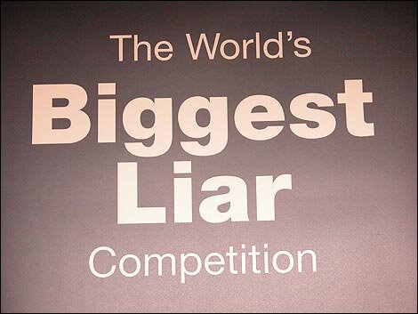 biggest_liar_05_sign_470x353.jpg