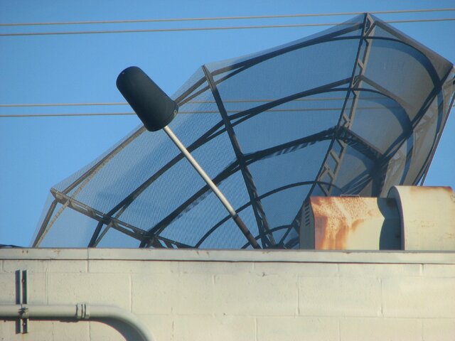 10ft Mesh Dish 017.jpg