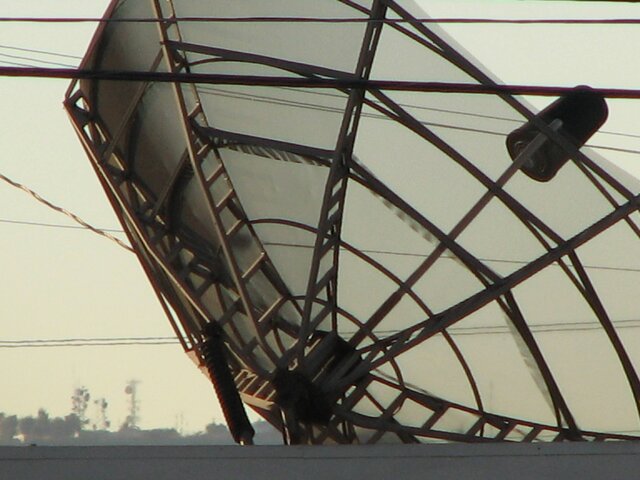 10ft Mesh Dish 002.jpg