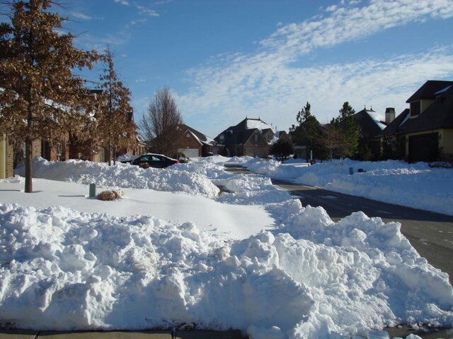 Snow 2011 Photo 3.JPG