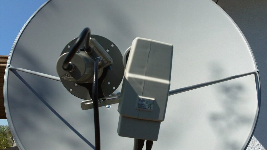 satellite2b.jpg satellite2b.jpg