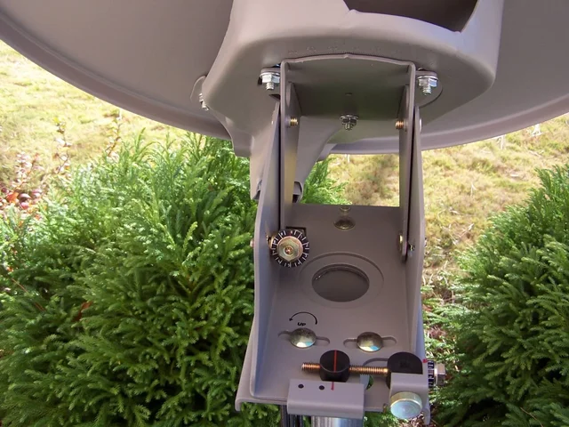 5LNB Dish 5.webp