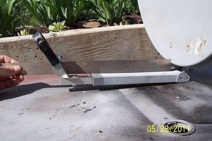 dish500ruler.jpg