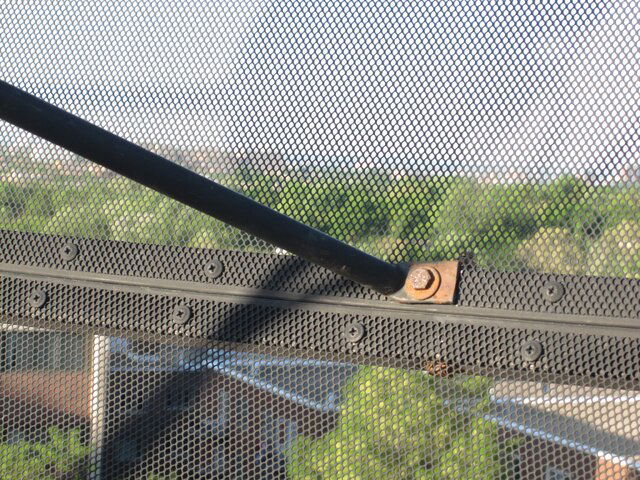 sateliite two lnb 013.JPG sateliite two lnb 013.JPG