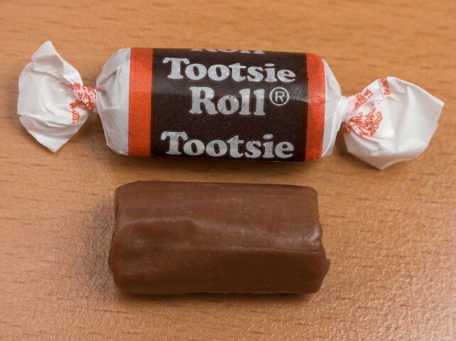 tootsie.roll.jpg