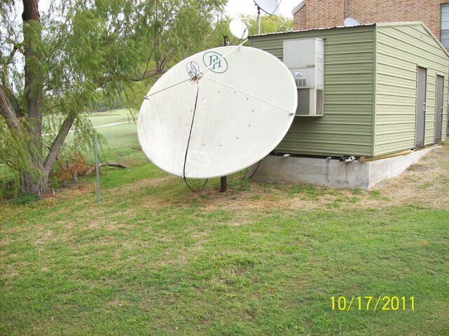 Satellite Dishes 002.jpg Satellite Dishes 002.jpg