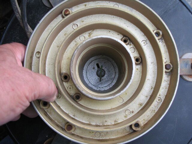 8ft DH perf removal 048.JPG