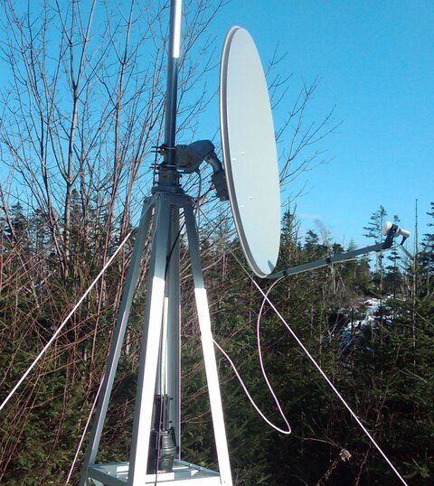 Digiwave 39-inch ku-band Dish_1.jpg