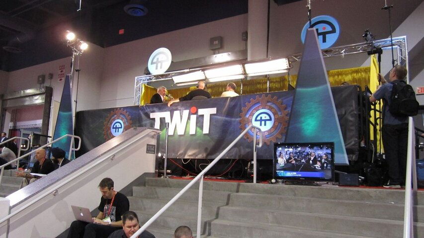 Twit.JPG