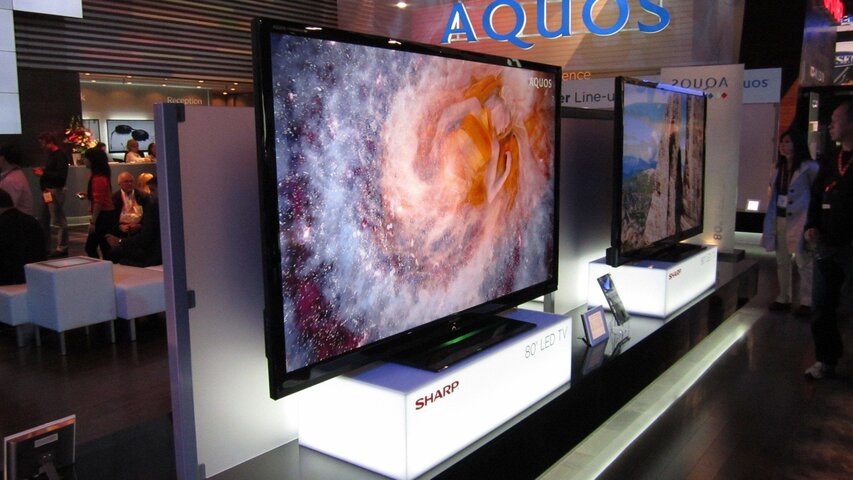 Sharp Aquos 80 inch.JPG