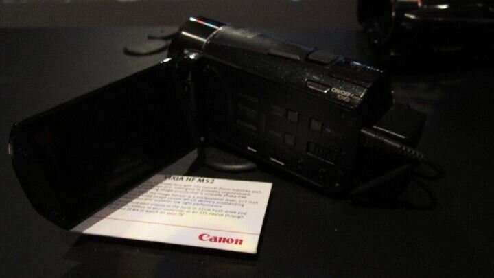 Canon Vixia HF MS 2.JPG