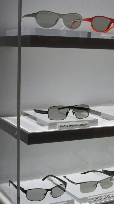 3D Glasses 2.JPG