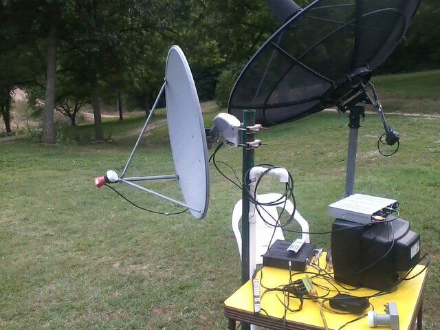Sat 90cm on SG2100 at 30W Hispasat.jpg