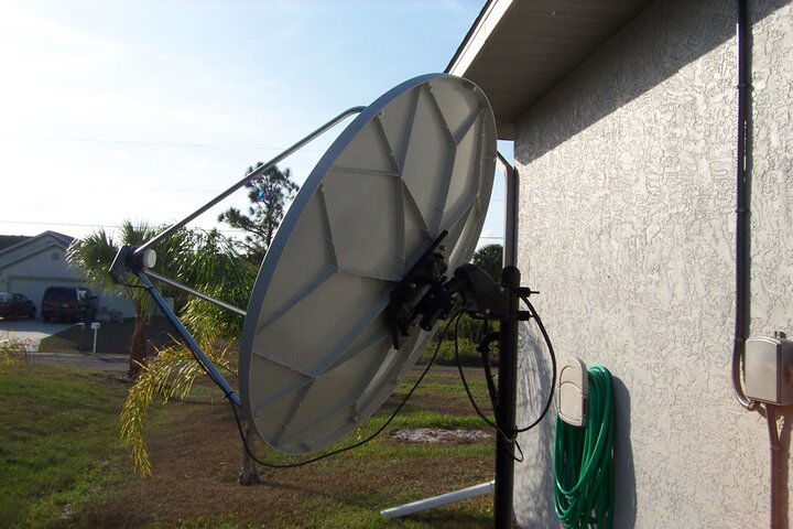 Satellite 004.jpg